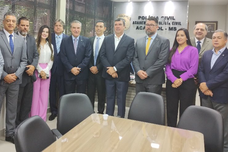Deputados representam a ALEMS em posse do Conselho Superior da Polícia Civil