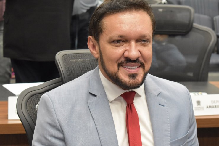 Projeto obriga clínicas a comunicarem indícios de maus tratos a animais