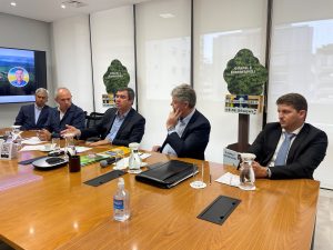 Riedel diz ao setor florestal que MS está preparado para receber grandes investimentos