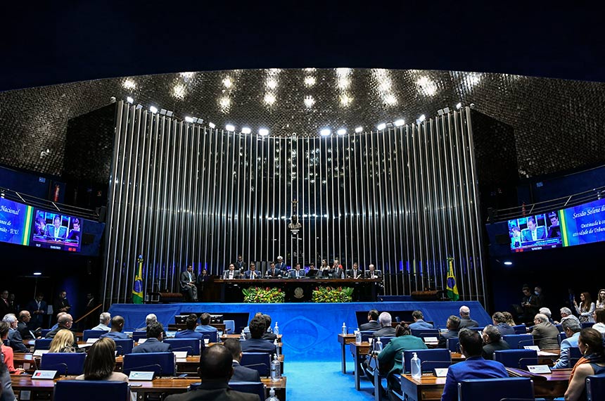 Senado pode votar benefício fiscal às remessas ao exterior nesta terça