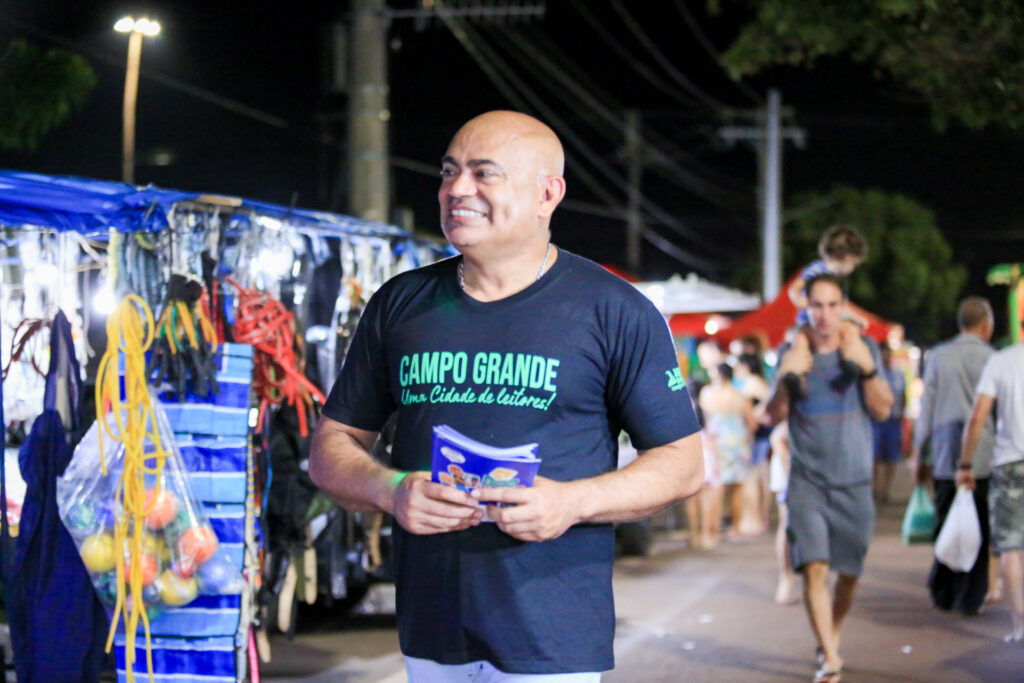 Após muita luta do vereador Ronilço Guerreiro, feiras da Capital voltam a contar com banheiros químicos