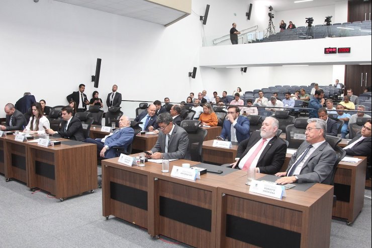 Atos da Mesa Diretora instituem quatro frentes parlamentares na ALEMS