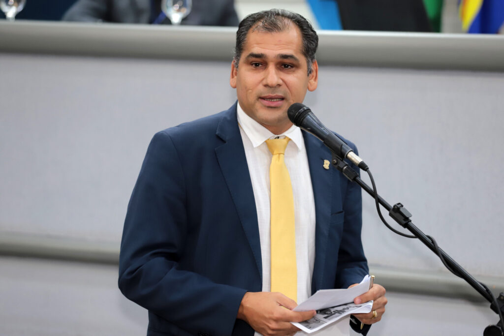 Betinho protocola projeto que fortalece luta contra o racismo estrutural em Campo Grande