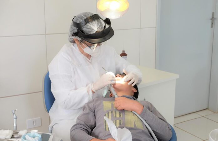 Campo Grande oferta de forma gratuita desde o atendimento odontológico básico ao especializado