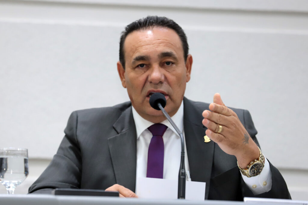 Carlão reforça que a Câmara não está contra a administração da Prefeita e que a “harmonia entre os Poderes permanece em favor de todos os campo-grandenses”