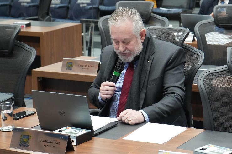 Deputado Antonio Vaz faz indicações por Iluminação e segurança no trânsito da capital!