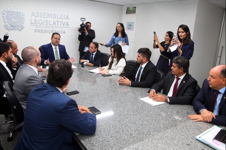 Deputados reivindicam indenizações para garantir paz no campo em MS
