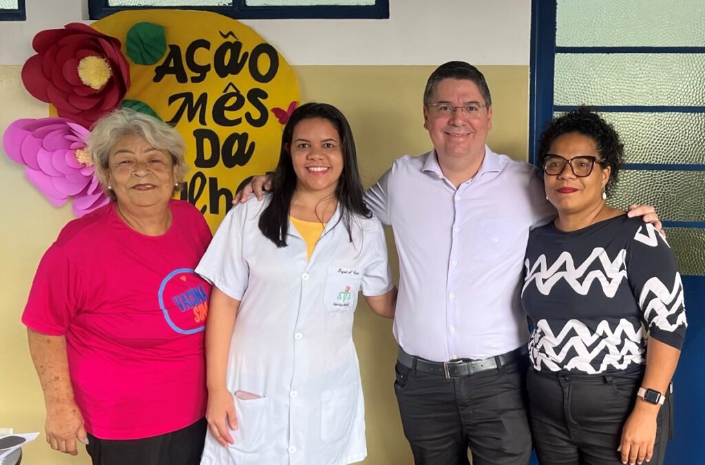 Em Ação pela Saúde da Mulher, Dr. Victor Rocha ouve demandas dos usuários e trabalhadores de saúde da região