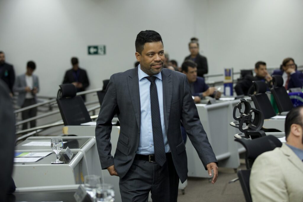 Emendas impositivas do vereador Professor Riverton serão destinadas à saúde e a educação