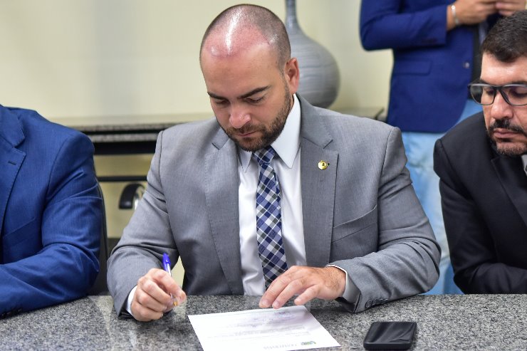João Mattogrosso soma forças ao pedido de recurso federal para indenizar produtores rurais