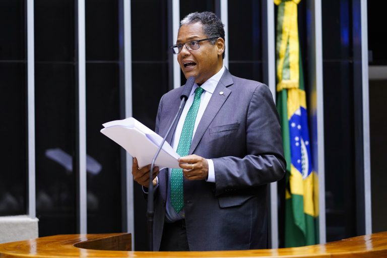 Discussão e votação de propostas. Dep. Antonio Brito PSD - BA