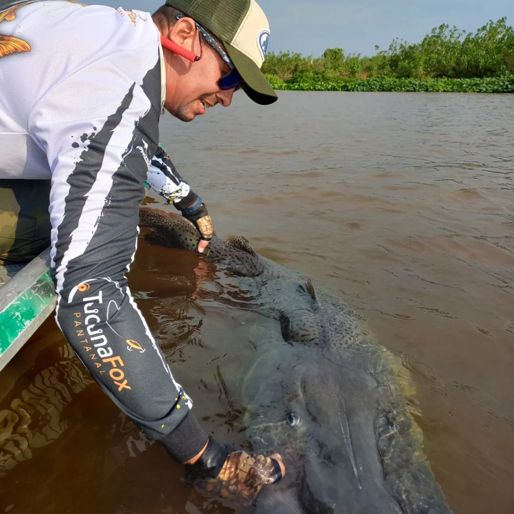 MS divulga seus principais destinos de pesca em evento nacional do setor