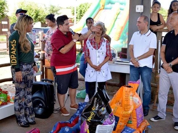 No acolhimento e na luta, Suzi e Carlos são pessoas trans que fazem a diferença em MS