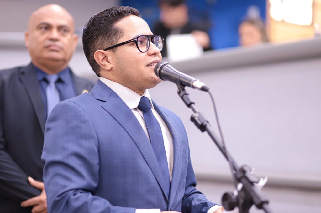 Papy fica indignado com caso do “Show do Cupido” em Amambai e leva debate para Câmara