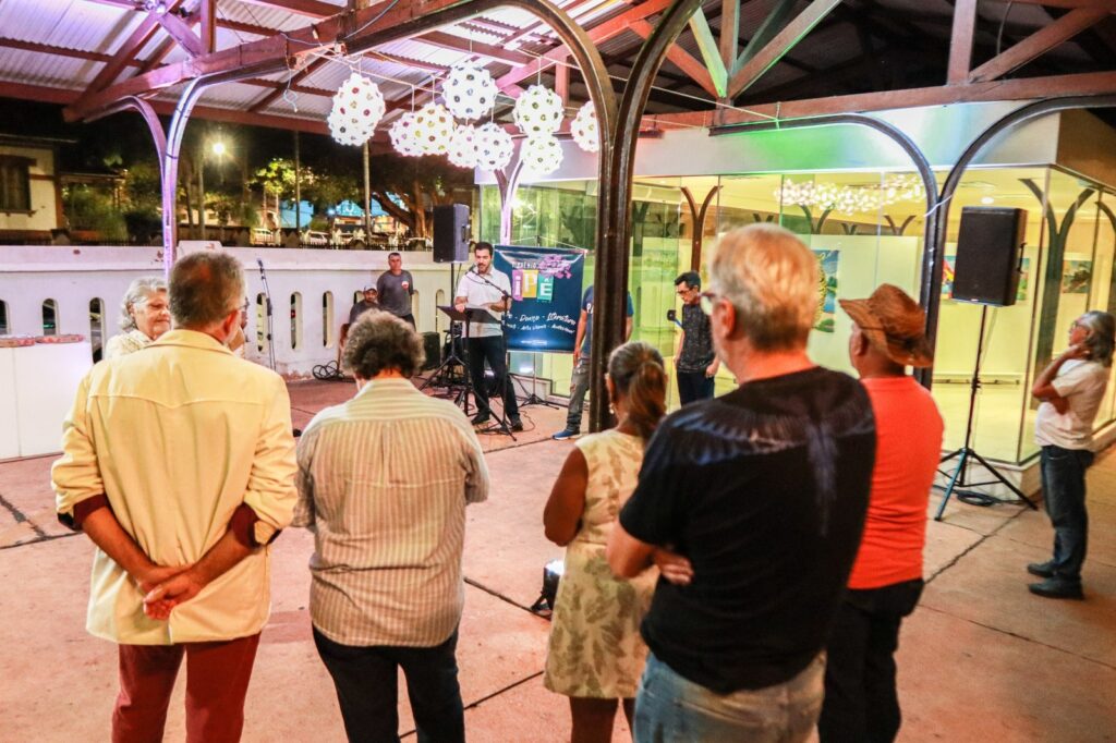 Pinturas inspiradas no cotidiano pantaneiro são destaques de exposição contemplados no I Prêmio Ipê
