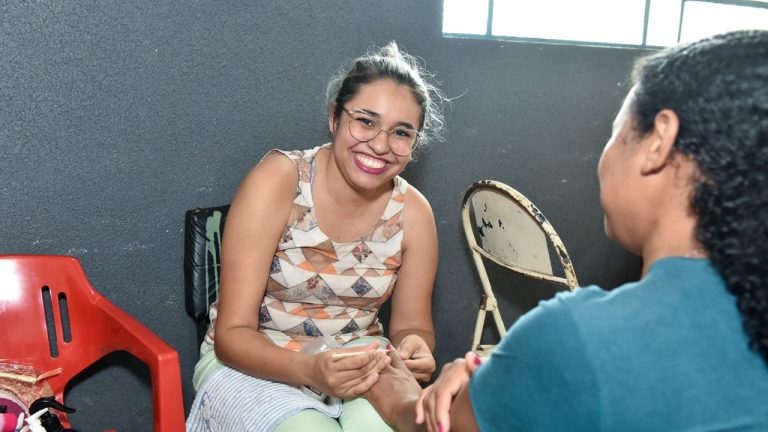 Prefeitura abre inscrições para curso gratuito de Manicure e Pedicure