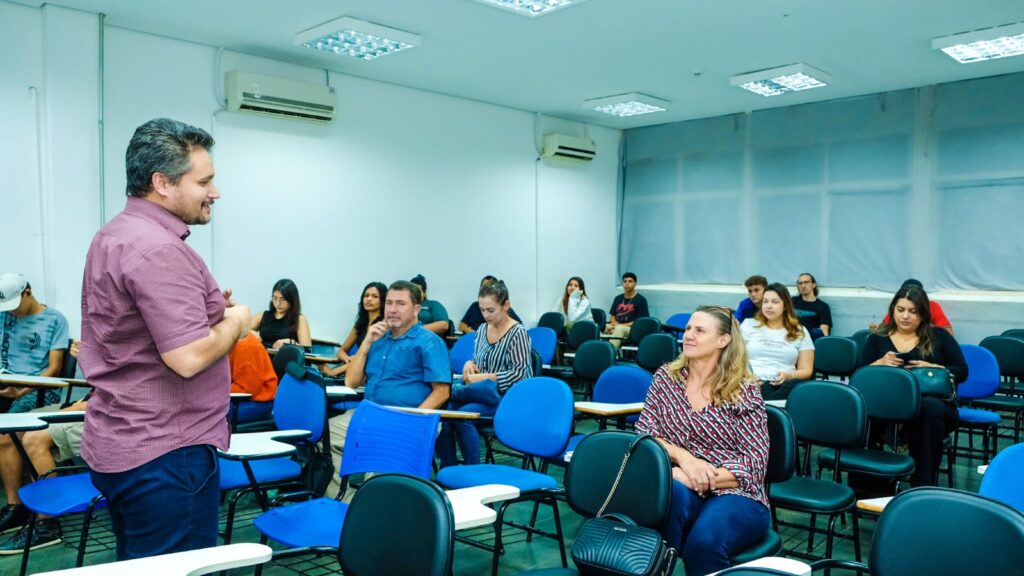 Prefeitura capacita mais 30 alunos em curso de Marketing Digital e abre portas para o empreendedorismo