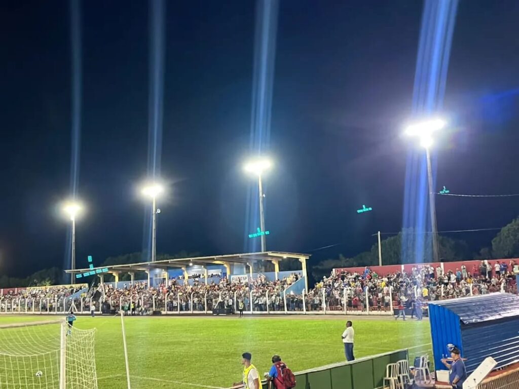 Principal palco do Futebol Sul-mato-grossense, Jacques da Luz recebe manutenção e iluminação de LED