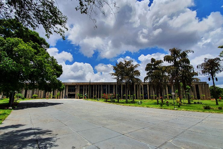 Publicada lei que reorganiza a estrutura operacional administrativa da Casa de Leis