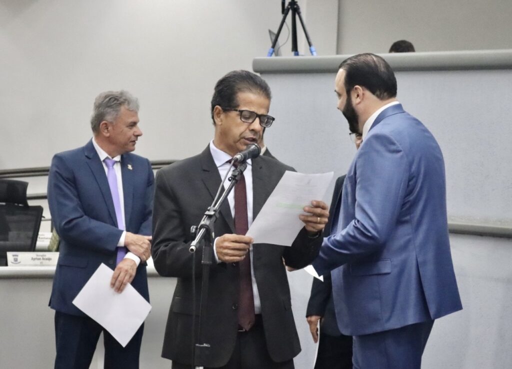Vereador Edu Miranda solicita 30 indicações de melhorias para bairros da Capital