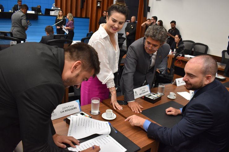 <b>Mês da Mulher</b>: Parlamentares ressaltam conquistas e desafios neste mês de março