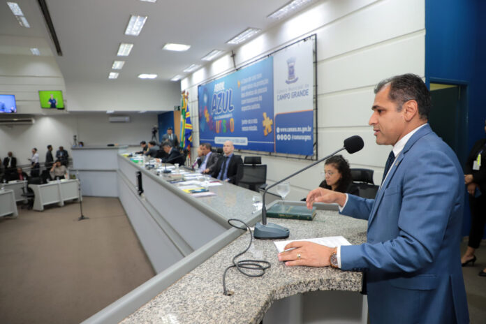 Betinho sugere anexar bases da Guarda Municipal às escolas para fortalecer segurança