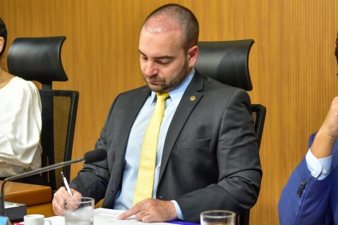 CCJR: deputado João Mattogrosso deu parecer favorável ao PL de combate à fake news