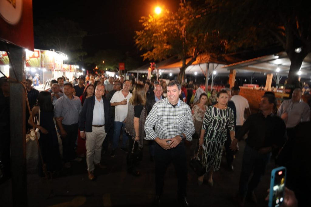 Com o Governo presente, Festa da Linguiça mantém laço entre cultura e agro e fortalece tradição regional