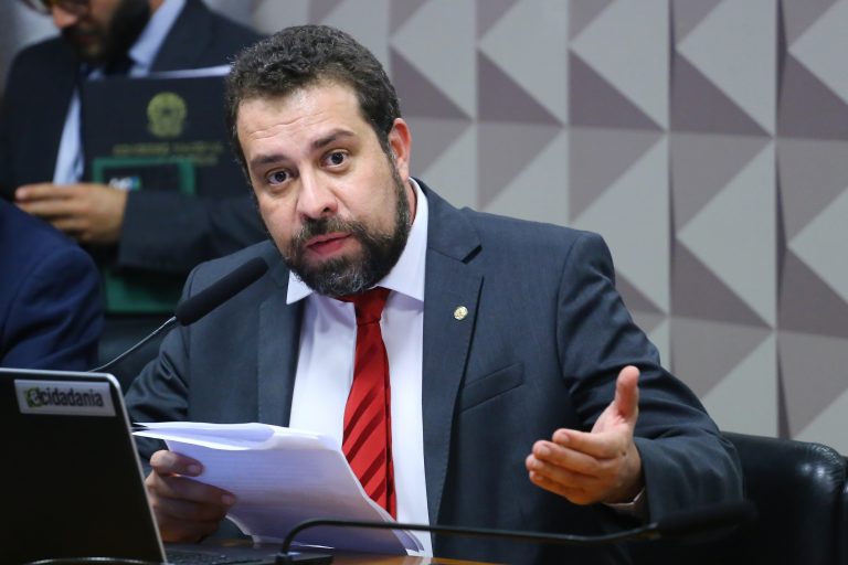 Instalação da Comissão e eleição de Presidente e Vice-Presidente. Dep. Guilherme Boulos (PSOL - SP)