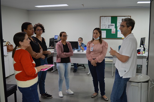 HRMS recebe equipe do hospital de Naviraí em intercâmbio sobre estrutura operacional