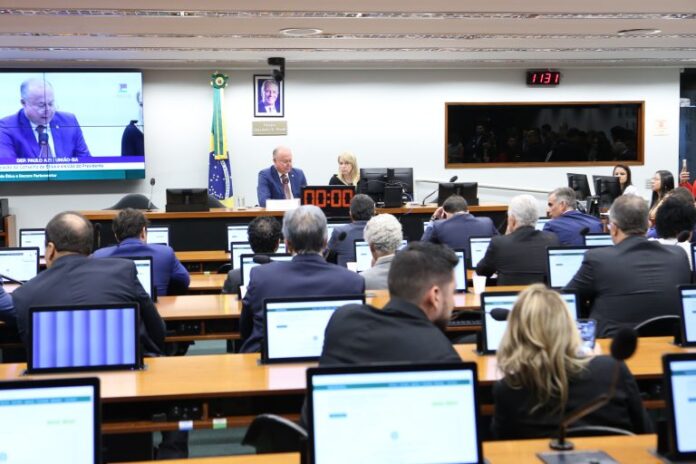 Reunião de instalação e eleição.