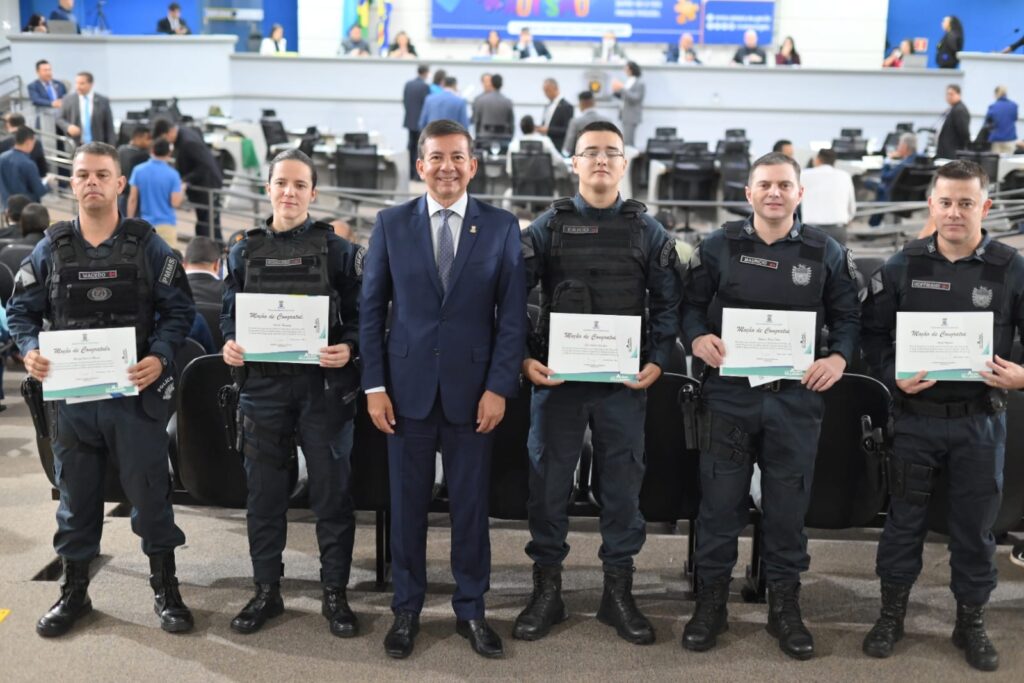 Policiais Militares do 9º batalhão são homenageados pelo trabalho realizado na região do Prosa
