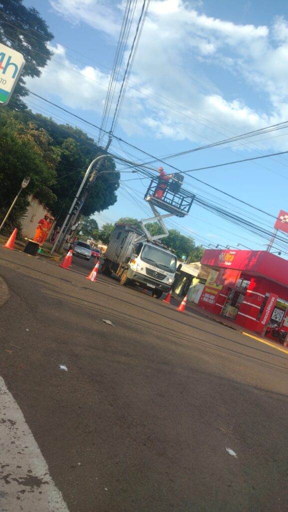 Prefeitura atende pedido de Papy e instala semáforo na Yokohama