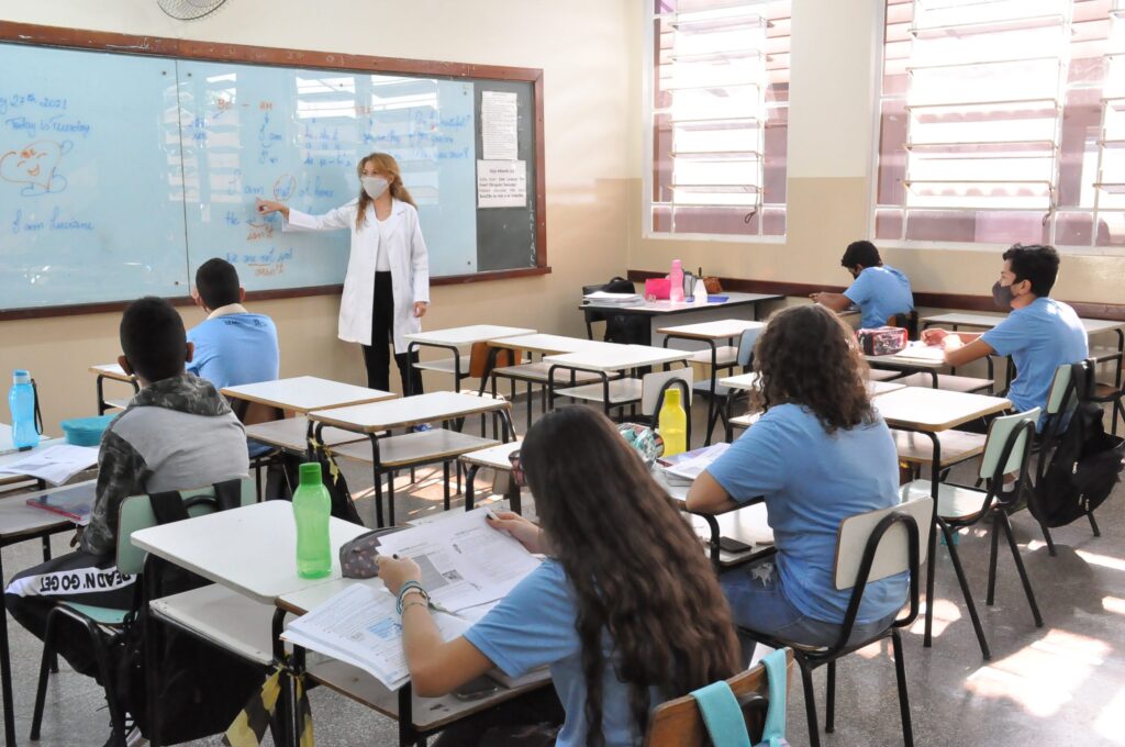Prefeitura promove concurso de cartazes para alunos do 8º e 9º ano da Reme