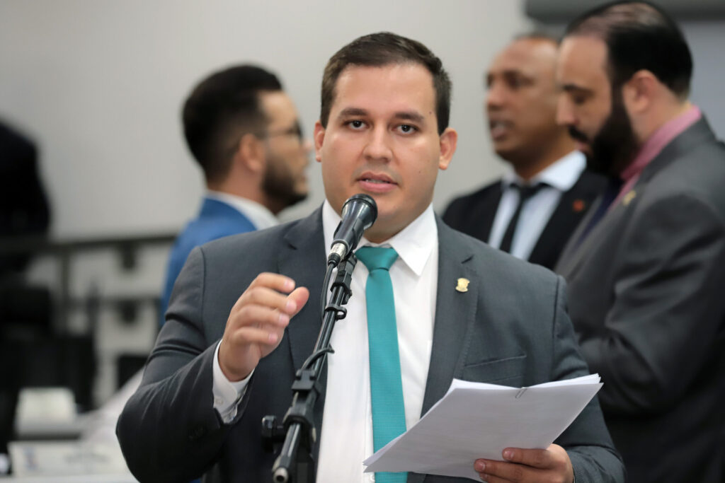 Projeto de William Maksoud institui o mês “Maio Marrom” dedicado à ações para prevenção e orientação da doença celíaca
