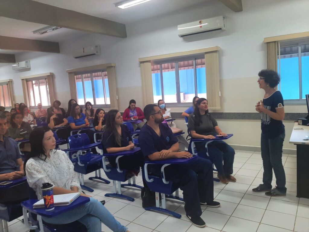 Secretaria de Saúde dá início ao Projeto de Educação Continuada Itinerante