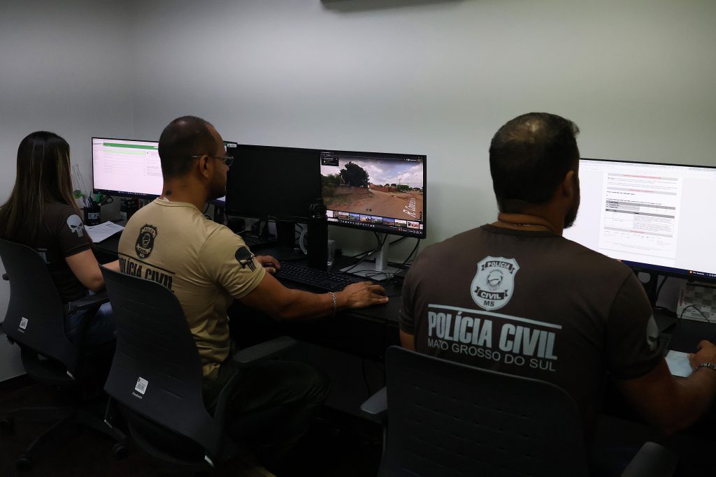 Tecnologia auxilia investigações para proteção de crianças e adolescentes em MS 