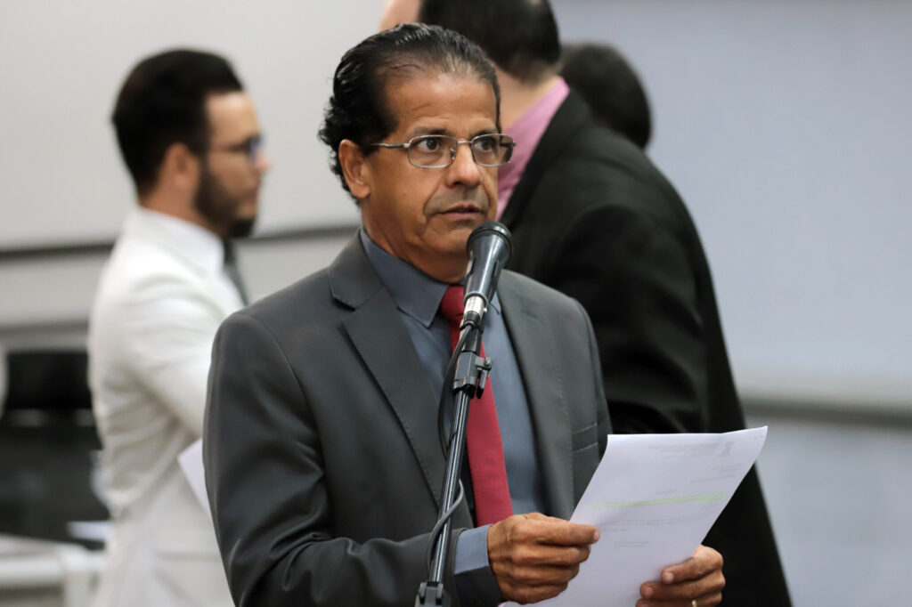 Vereador Edu Miranda solicita 14 indicações de melhorias para bairros da Capital