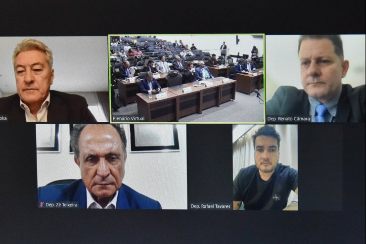<b>Ordem do Dia</b>: Dois projetos do Poder Judiciário são aprovados pelos deputados  
