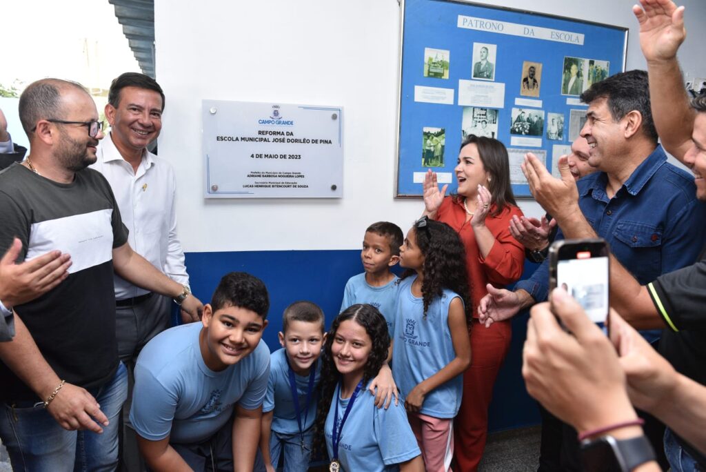 Comunidade celebra reforma da Escola José Dorilêo de Pina no Bairro Alves Pereira