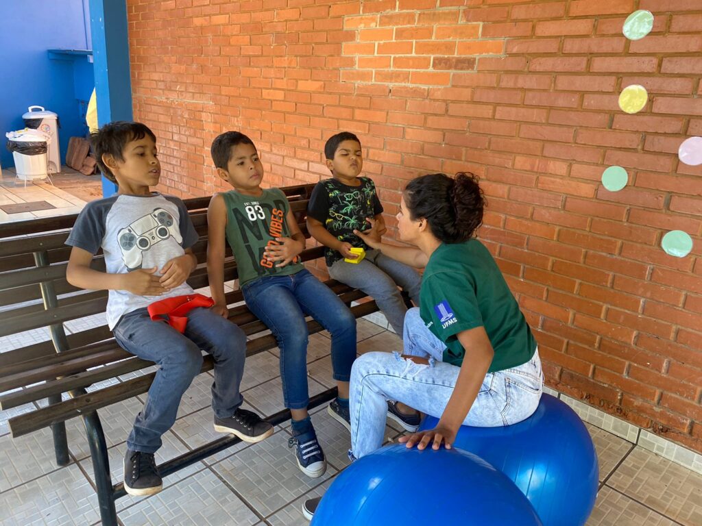 Crianças e adolescentes têm acesso a tratamento especializado para minimizar efeitos de doenças respiratórias