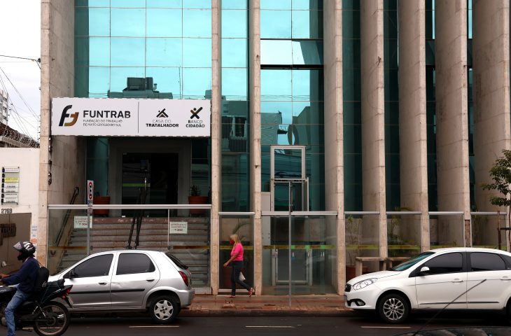 Funtrab abre processo seletivo para 91 vagas de operadores de caixa na Capital