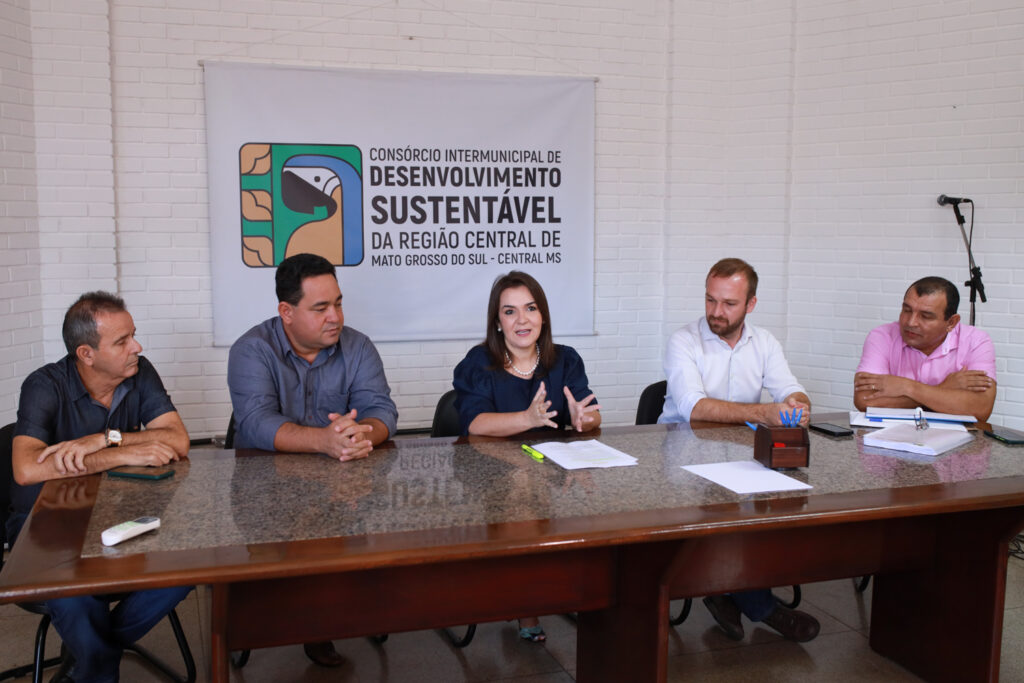 Instalação de usina vai acelerar pavimentação e tapa-buracos em Campo Grande