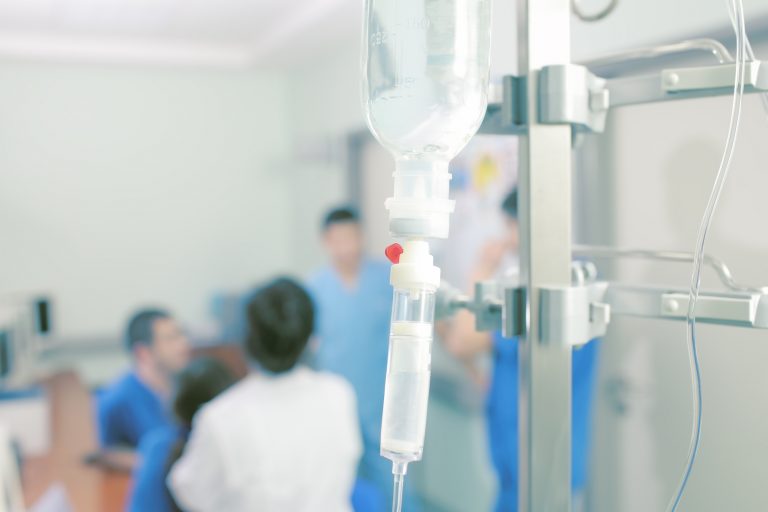 Profissionais de saúde em hospital