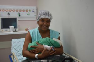 No HRMS, Dia das Mães foi especial para Katielly, que ganhou o pequeno Mikael