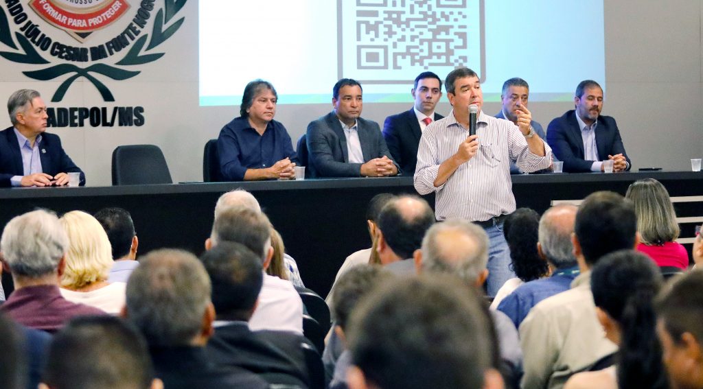 Para atender melhor a população, governador já assinou contrato de gestão com sete pastas