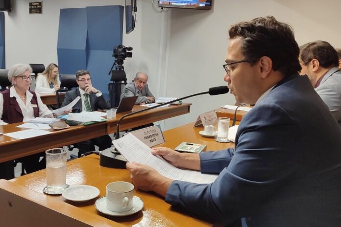 Pedrossian Neto se reuniu com ministros em Brasília para discutir políticas públicas e pro