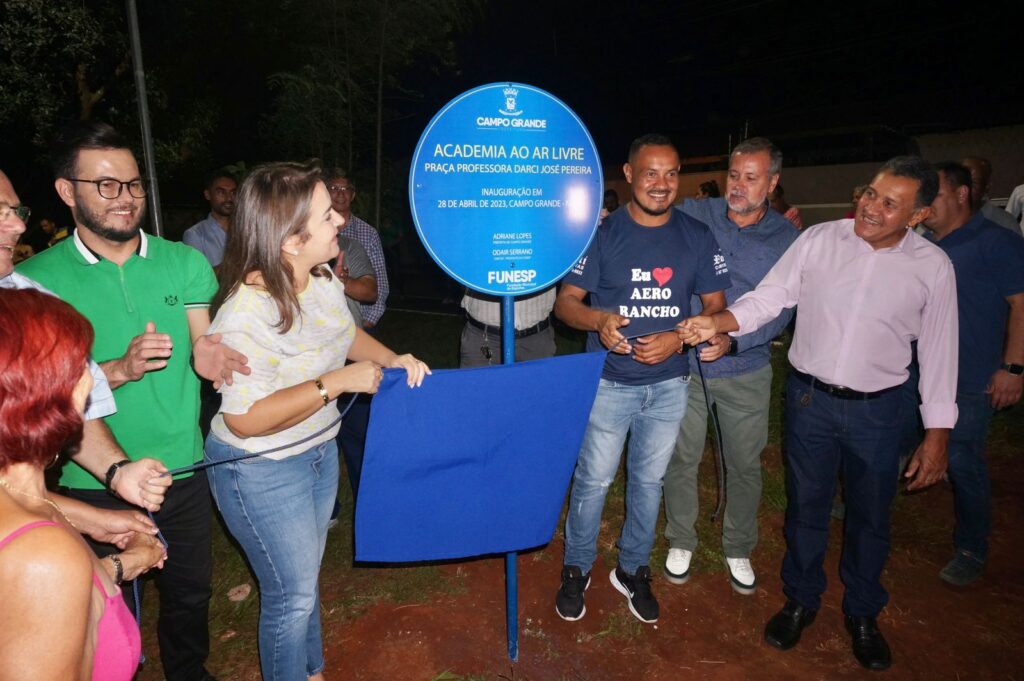 Prefeitura avança na oferta de qualidade de vida com instalação de academias ao ar livre em 5 regiões