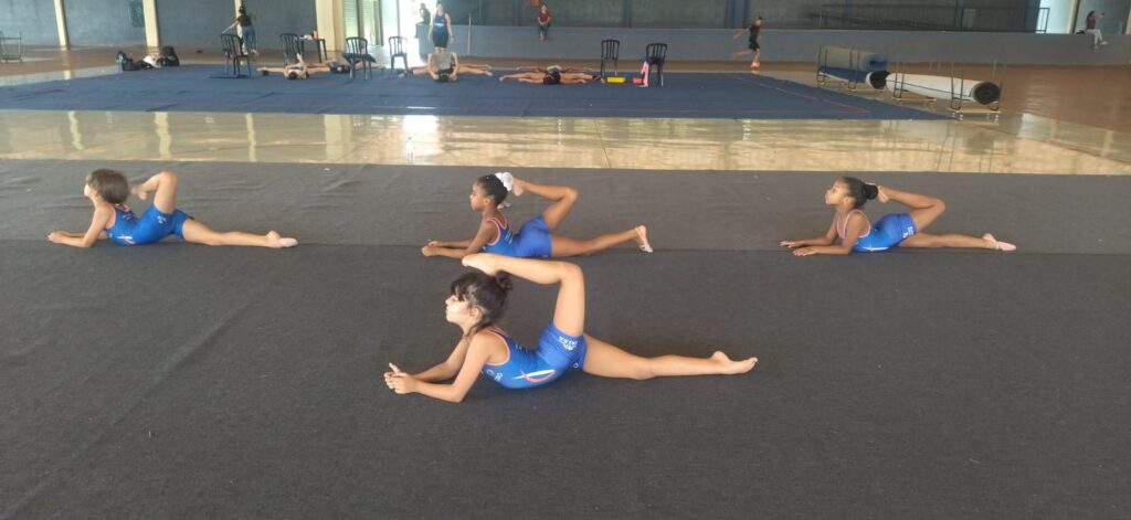 Programa Movimenta Campo Grande realiza Copa de Ginástica no Parque Jacques da Luz