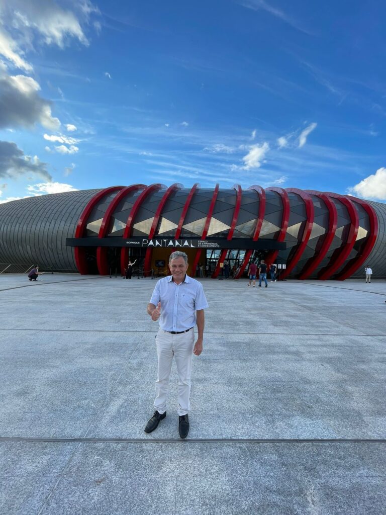Vereador Zé da Farmácia participa da cerimônia de encerramento do Campeonato Sul-Mato-Grossense de Futebol Profissional Série A 2023